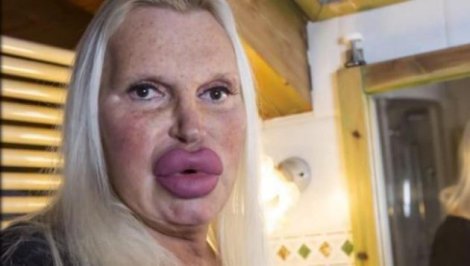 7b5190d4378aabb601aea229b1798679